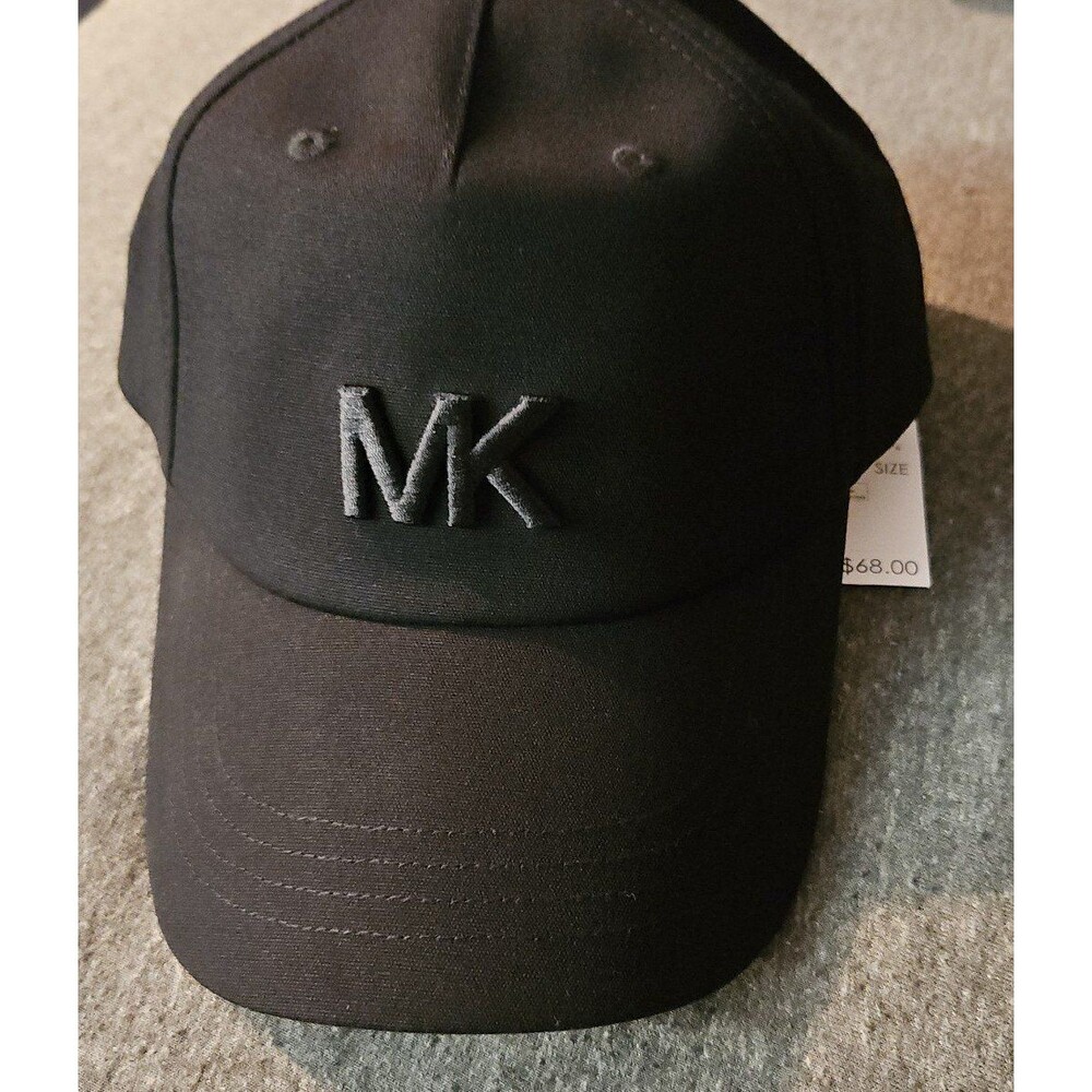 Michael kors hat